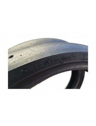 Pneus slicks Pirelli